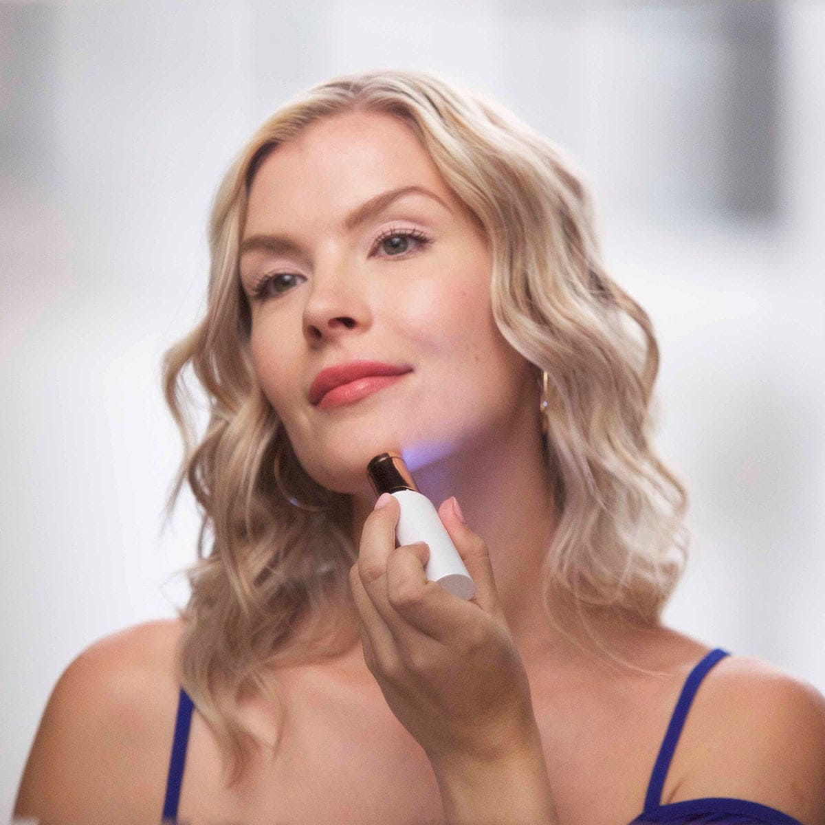 Finishing Touch Flawless, Cell Operated Women's Painless Hair Remover Finishing Touch Flawless, Cell Operated Women's Painless Hair Remover